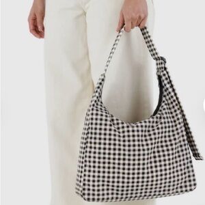 Baggu Shoulder Bag